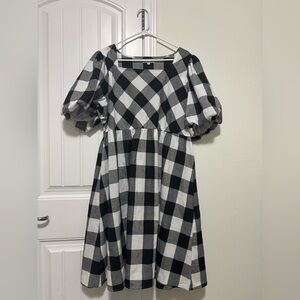 Stylish Black and White Checkered Dress